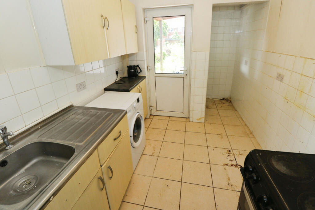 House in Coventry, Holbrooks - View 5