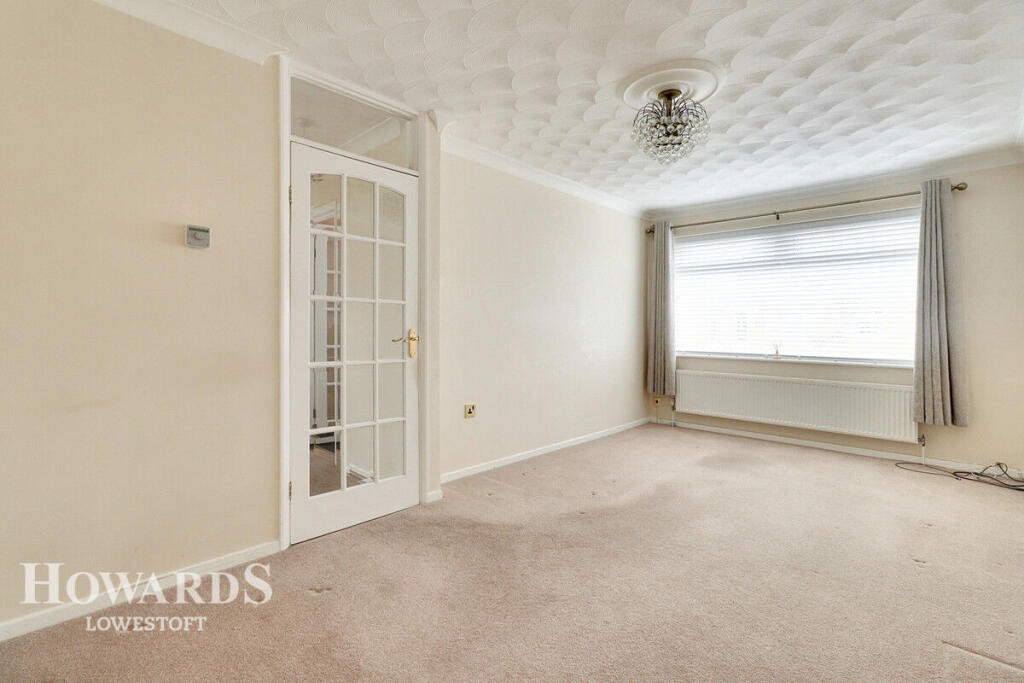 Brook Close, Carlton Colville photo 4