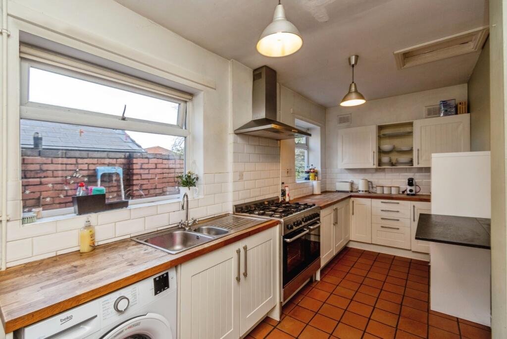 Station Street, Wednesbury, West Midlands, WS10 - View 5