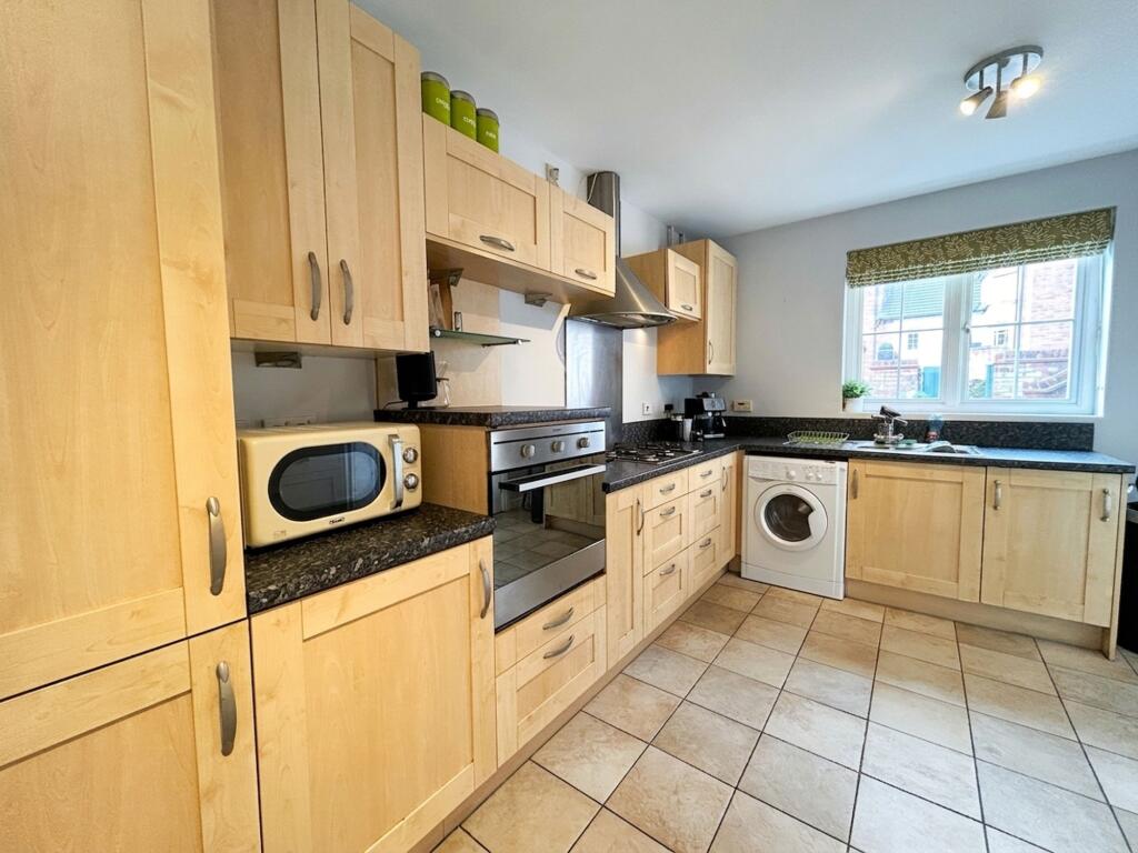 Apartment in Warrington - View 5