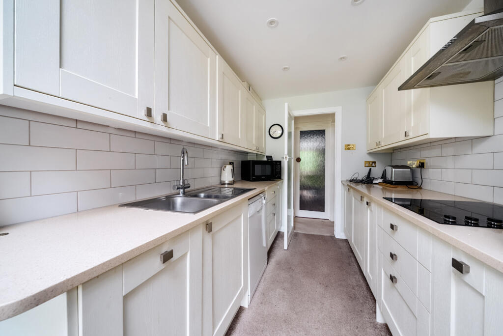 House in Spelthorne, Surrey - More
