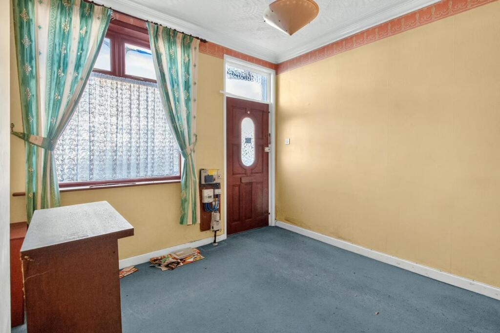 15 Nelson Street, Stoke-On-Trent, Staffordshire ST4 3QD photo 2