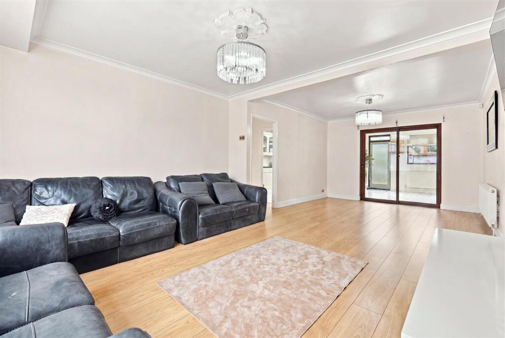House in London - View 4