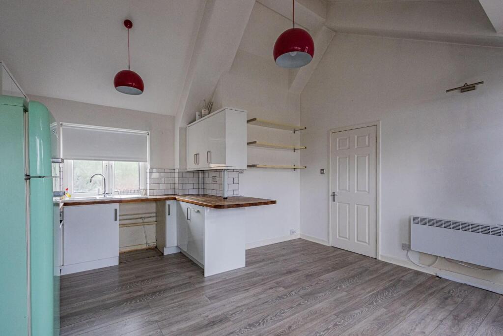 Apartment in Cardiff - View 4