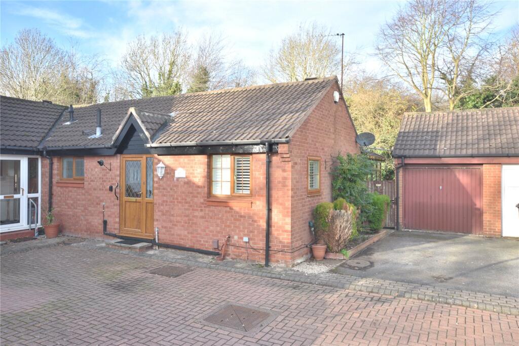 Main image of property: High Bank Place, Leeds, West Yorkshire