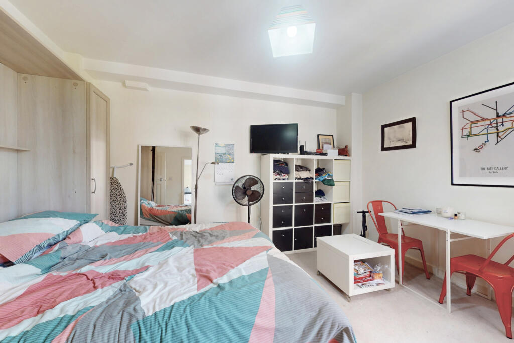 Studio apartment for rent