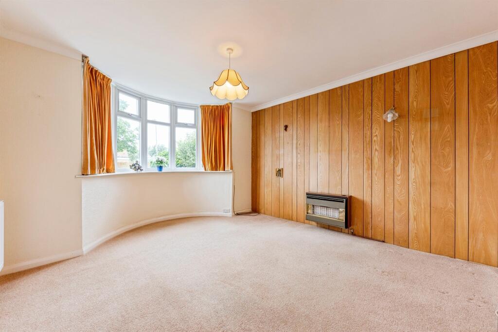 Hawton Road, Newark - More