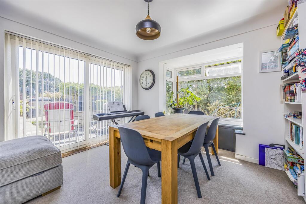 House in Portsmouth - View 3