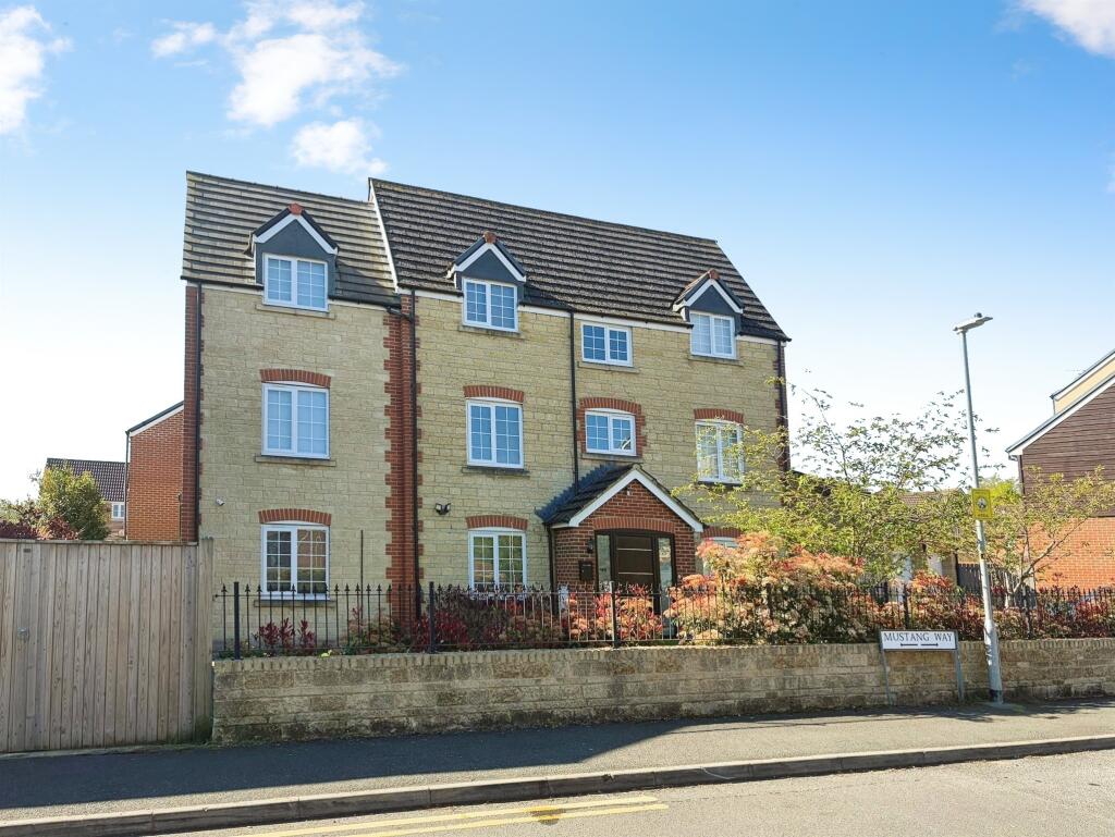 Main image of property: Mustang Way, Swindon