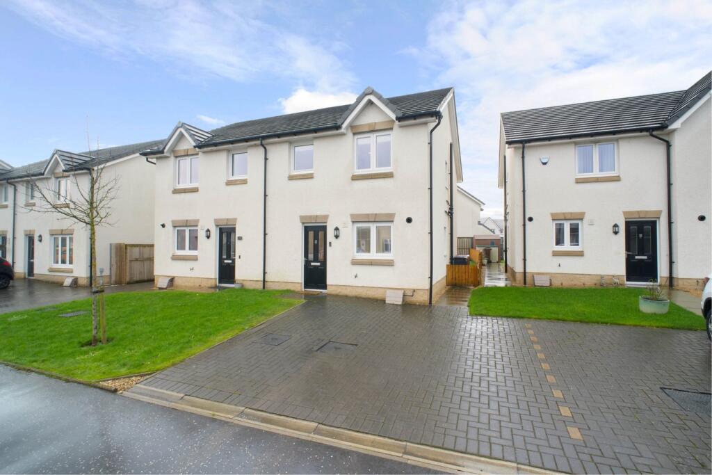 Main image of property: Silver Arrow Gardens, Kilwinning, KA13