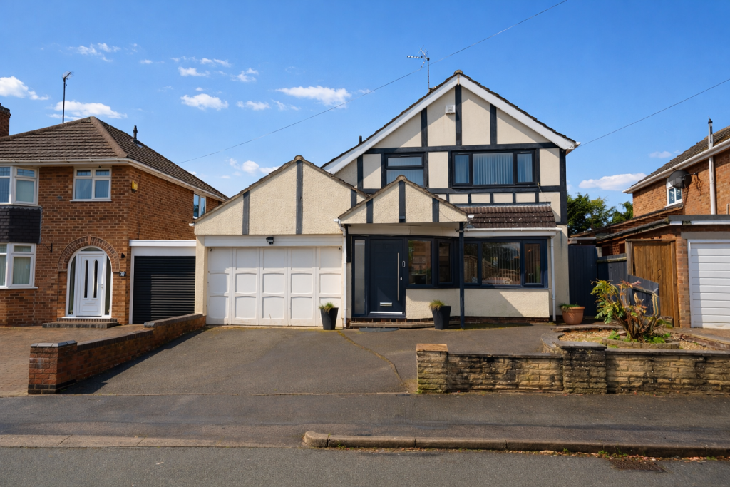 Main image of property: The Osiers, Braunstone, Leicester, Leicestershire