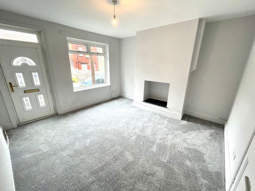 Main image of property: Oakwell Terrace, Barnsley, S71