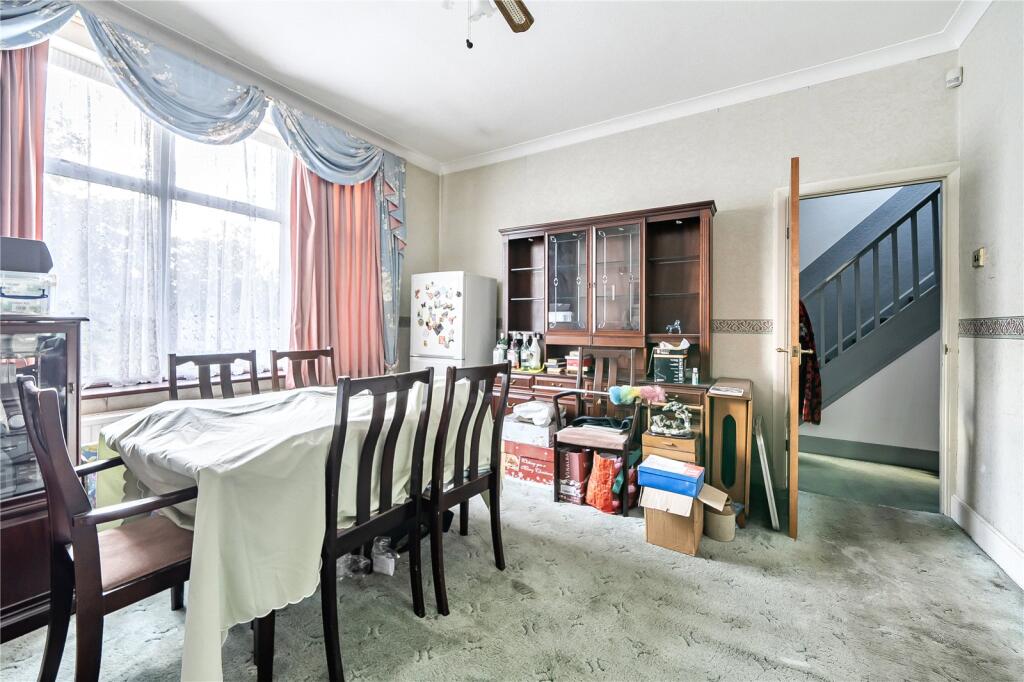 House in Barnet, Oakleigh Park, East Barnet - View 5