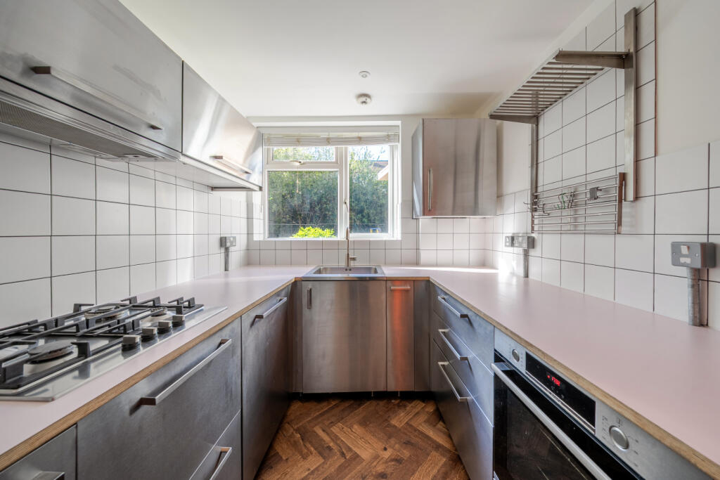 Apartment in London - View 2