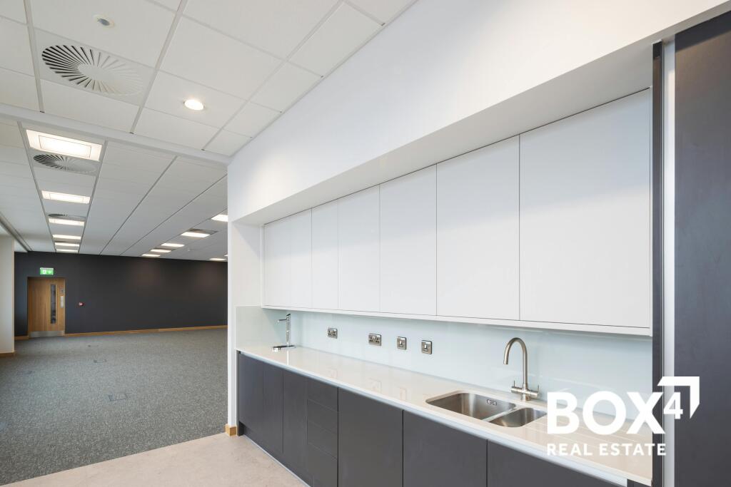 _DLP2316 Unit B38 David Lee Photography Ltd.jpg