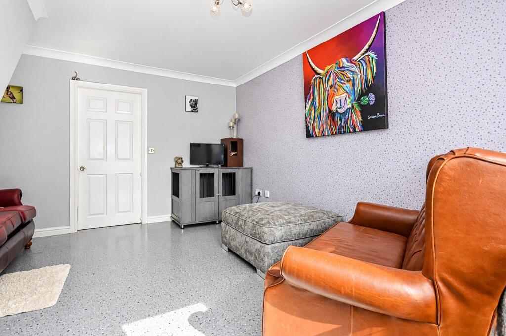 House in Wakefield - View 4