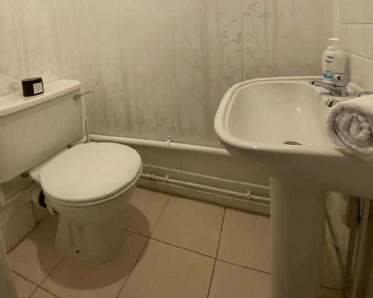 Apartment in Edinburgh - More