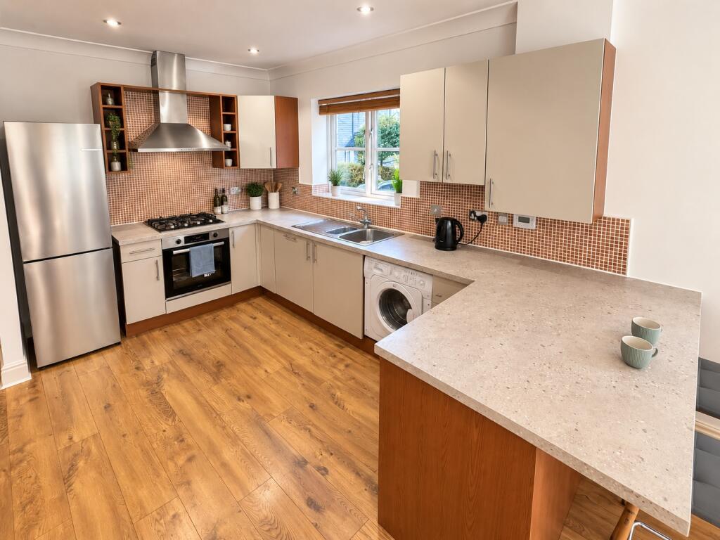 Apartment in Leeds, Headingley Hill, Headingley - View 3
