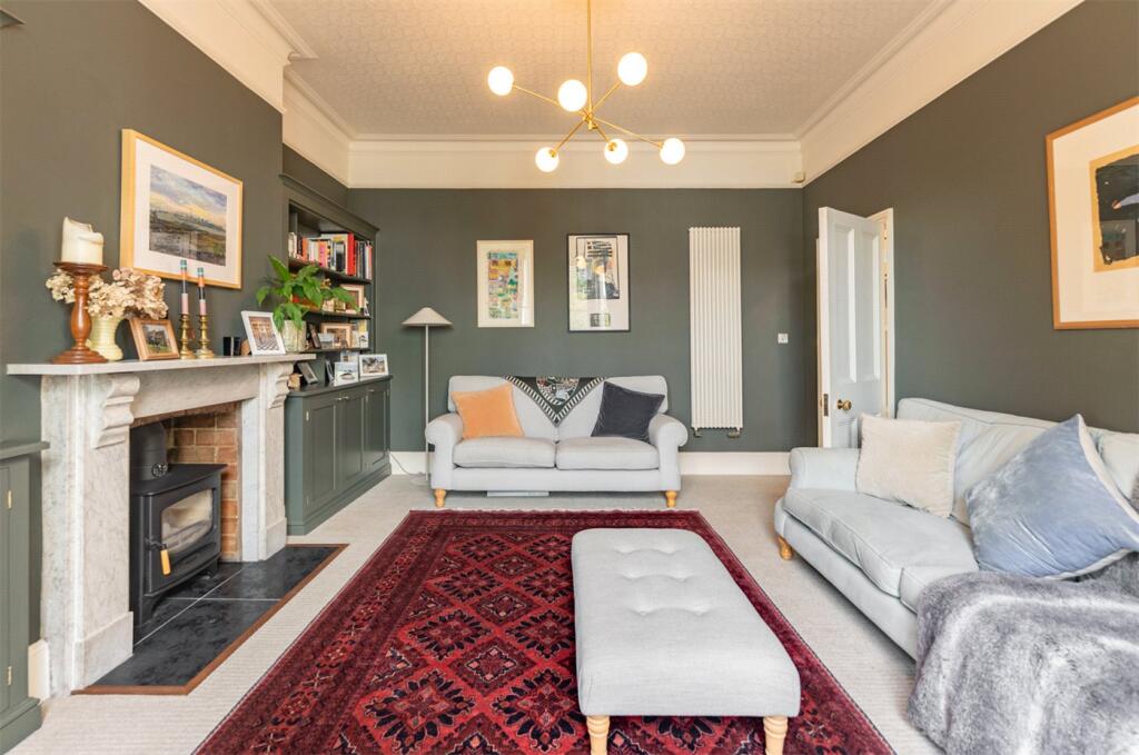 House in Warwick, Royal Leamington Spa - More