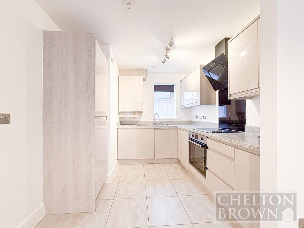 Apartment in Rushden, North Northamptonshire - View 2