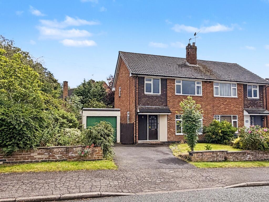 Main image of property: 19 Rectory Close, Crick, NN6 7SY