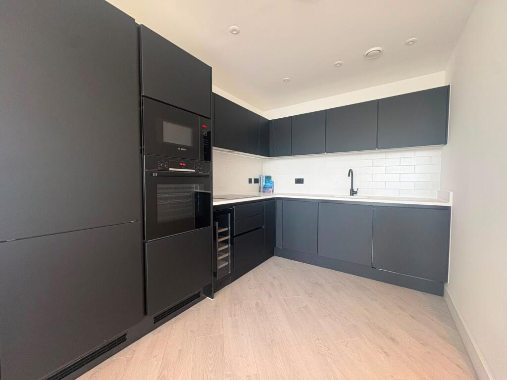 Apartment in Manchester - View 4