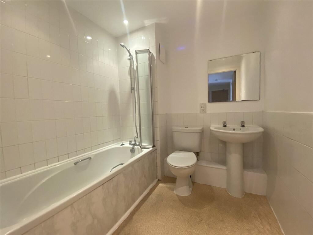 Apartment in Newcastle upon Tyne, Tyne and Wear - More