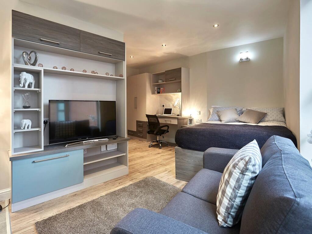 Main image of property: Apt 32, Eagle House #594780