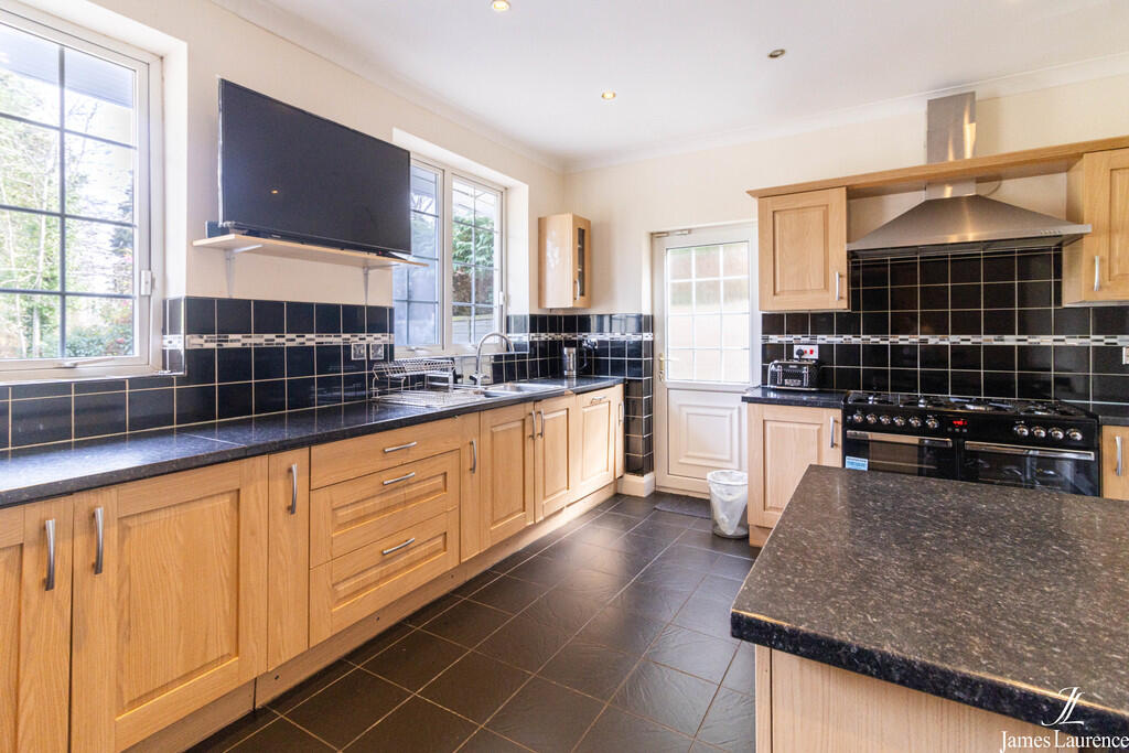 Additional image 10 of Fitz Roy Avenue, Harborne, Birmingham