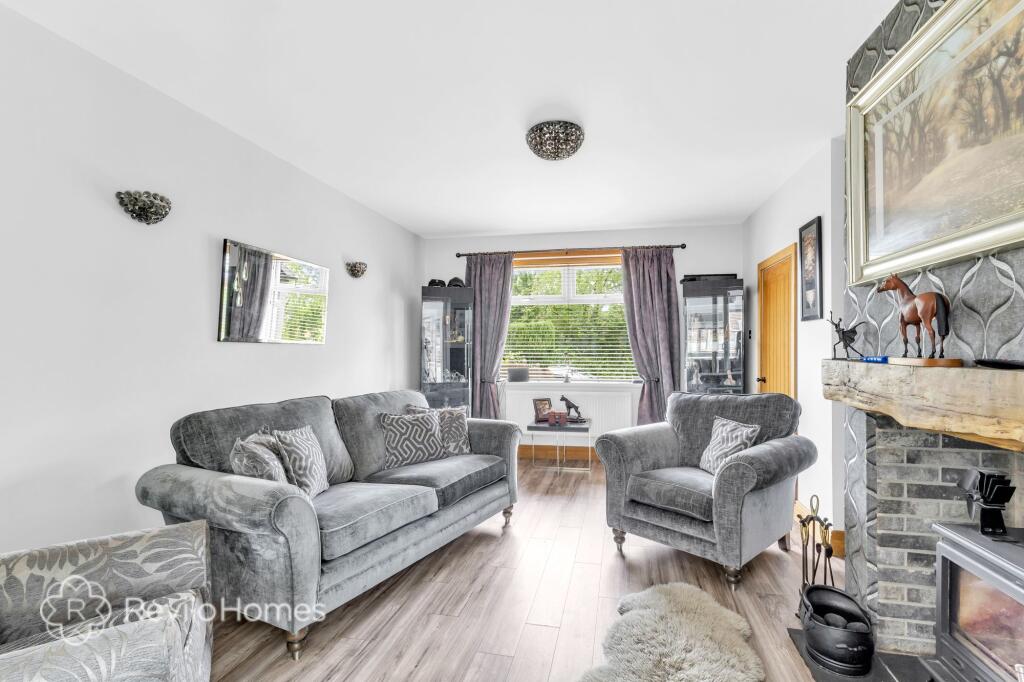 House in Oldham - View 3