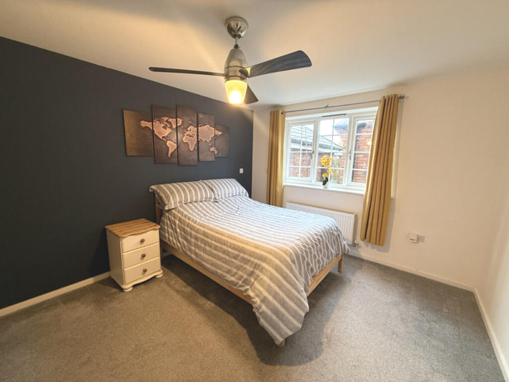 Apartment in Thornbury, Upper Morton - View 4