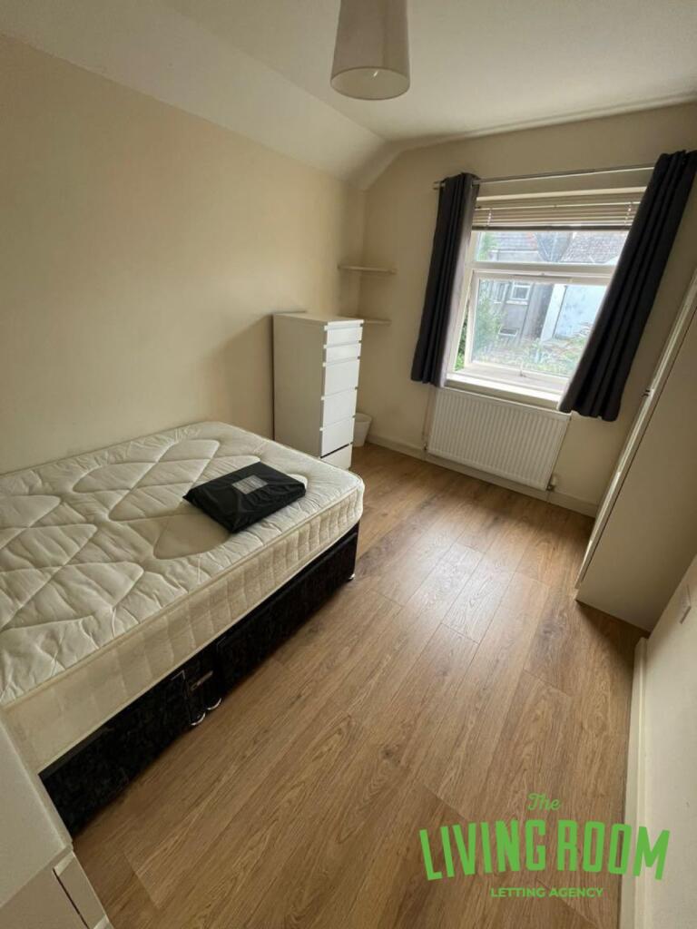Main image of property: Room 6, 1 Keppoch Street, Cardiff, 