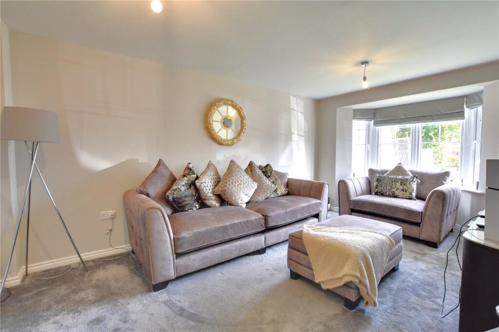 34, Falcon Place, Aiskew, Bedale, North Yorkshire, DL8 photo 2