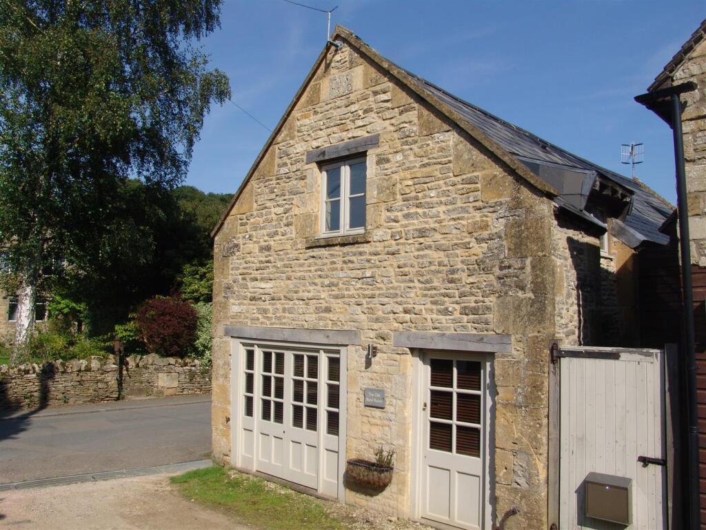 Main image of property: Naunton