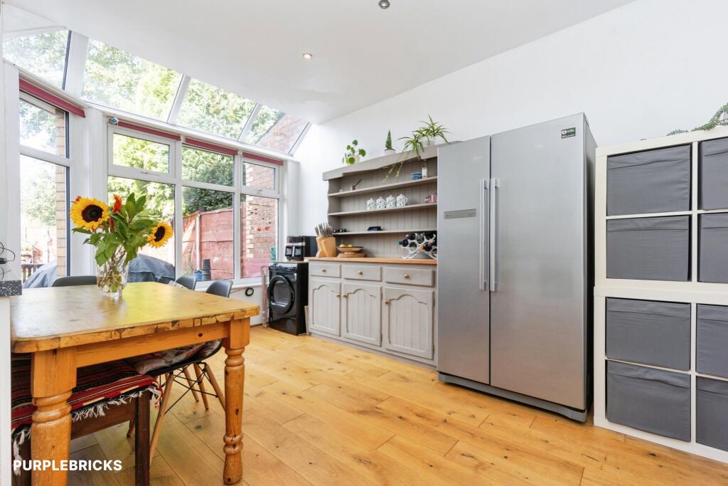 House in Stockport, Greater Manchester - View 5