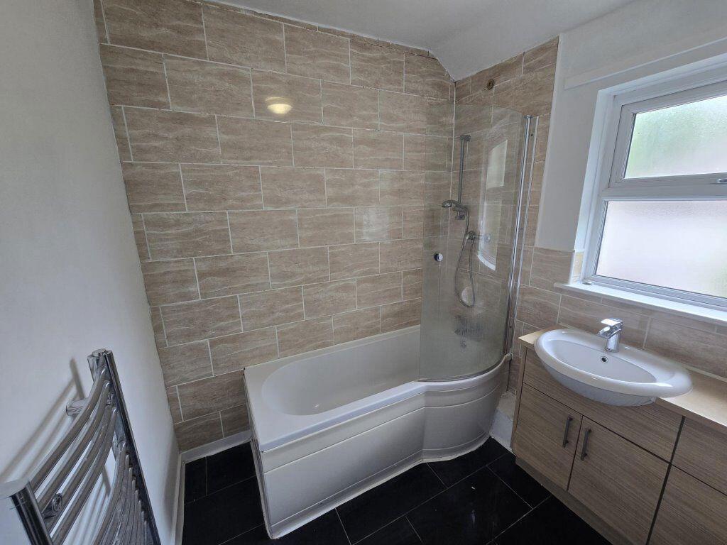 House in Leicester, Knighton Fields - View 4