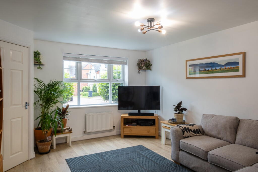 House in Leicester - More