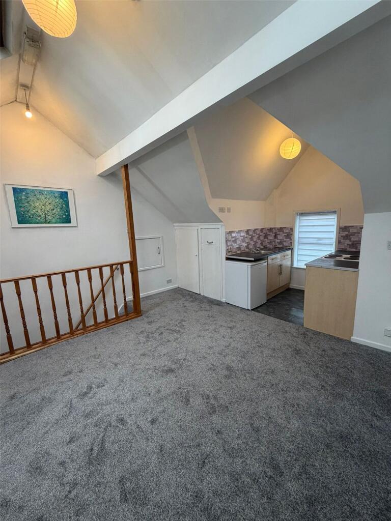 Main image of property: Pershore Road, Birmingham, B29