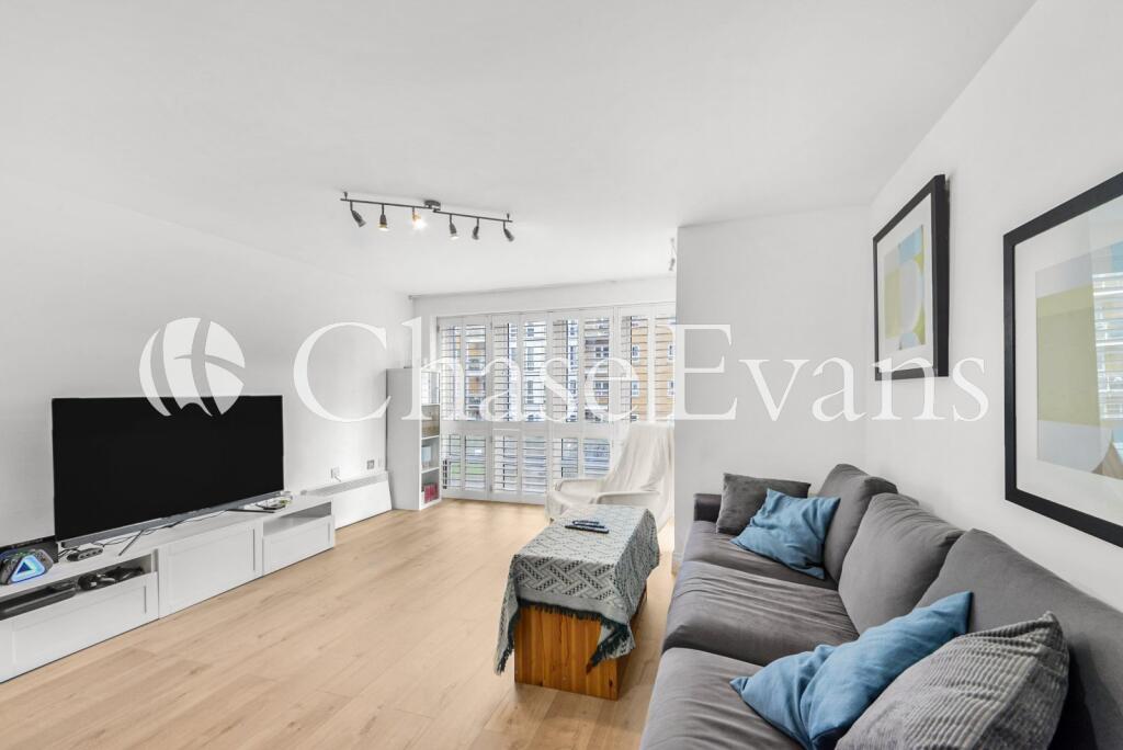 Main image of property: St Davids Square, Isle Of Dogs, London, E14
