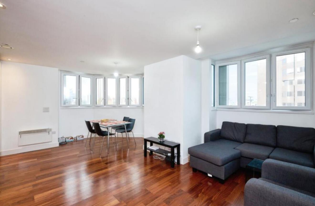 Main image of property: 1 Hagley Road, Metropolitan House, B16