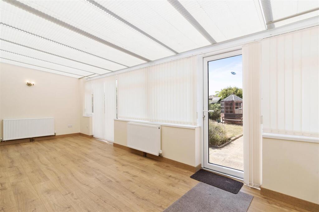 House in Wealden, Polegate - View 3