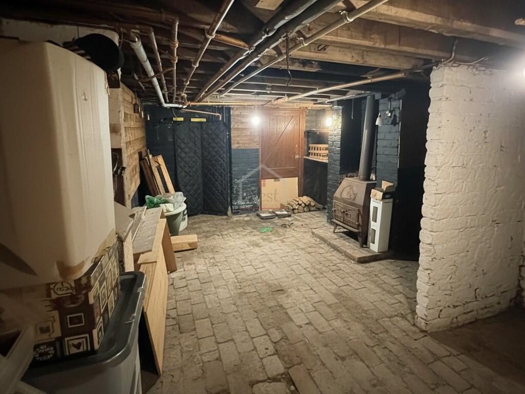 Corporation Road, Cardiff, CF11 - View 3