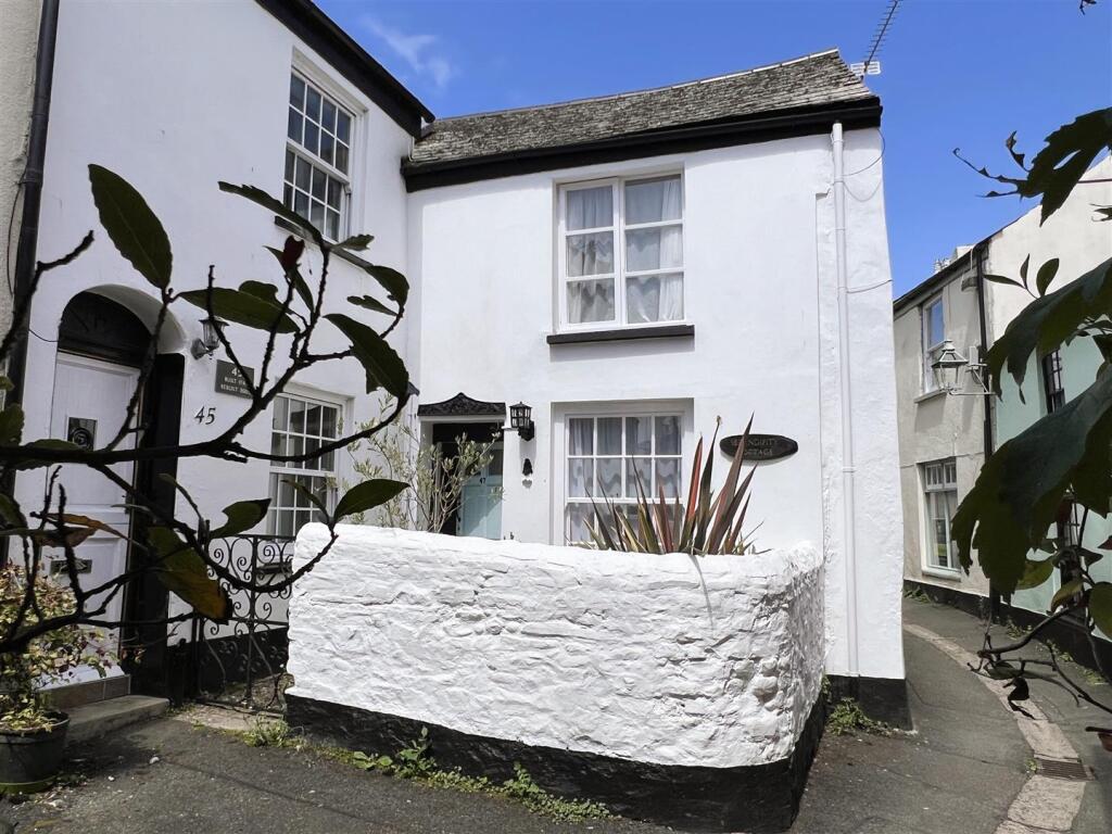 3-bed terraced on Market Street, Appledore, Bideford, £450,000