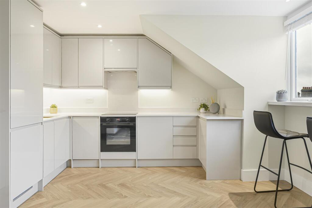 Main image of property: 39 Ainger Road, Primrose Hill, London, NW3