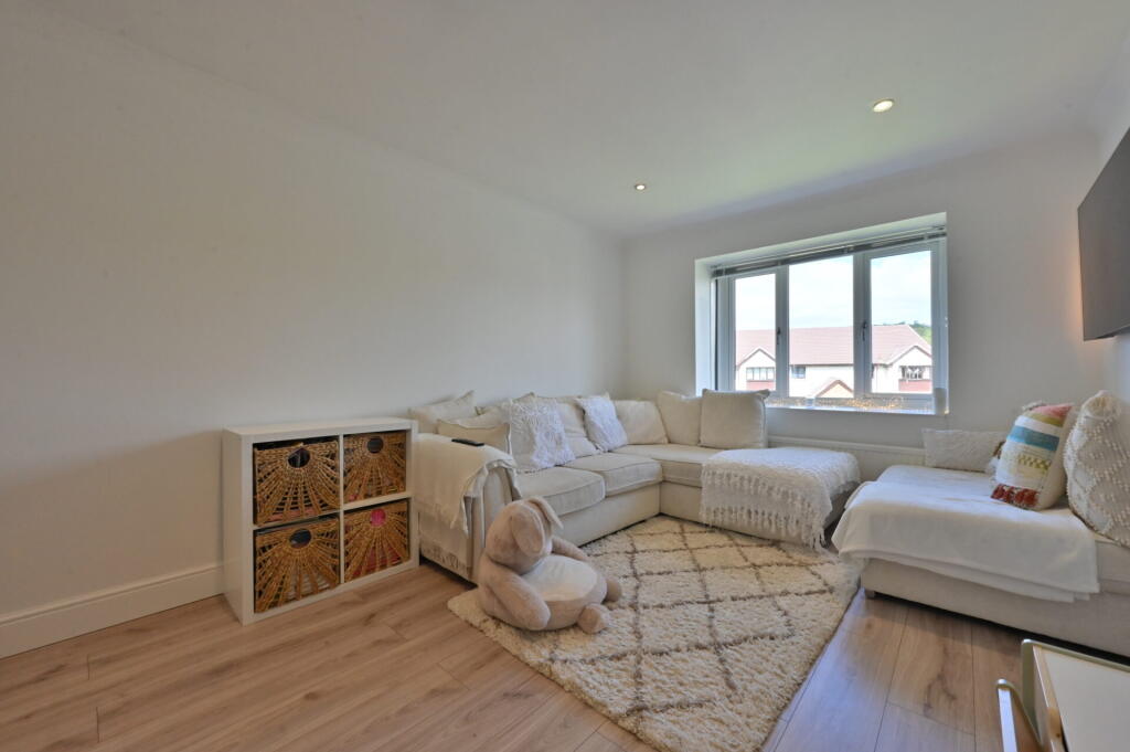 Nursery Lane, Kilmacolm - View 3