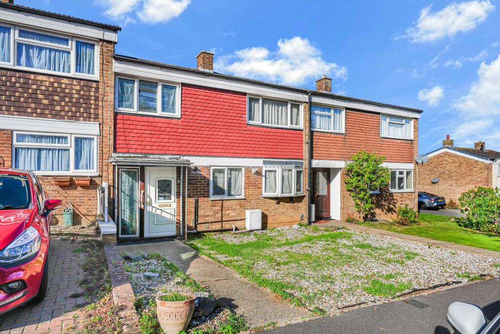 Radburn Close, Harlow photo 2
