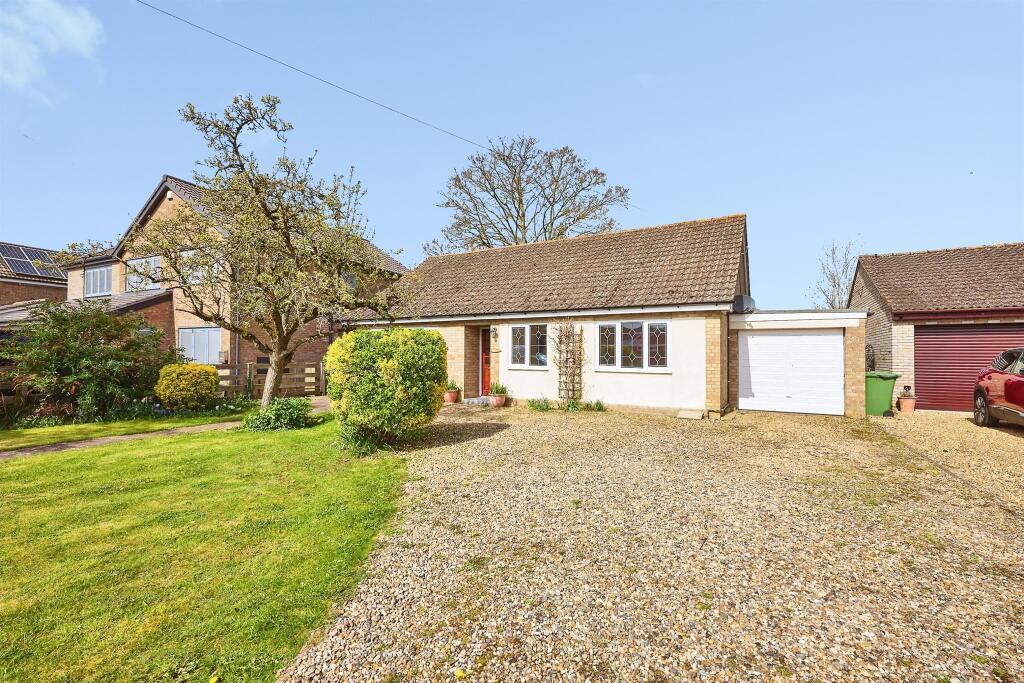 Main image of property: Knights End Road, March