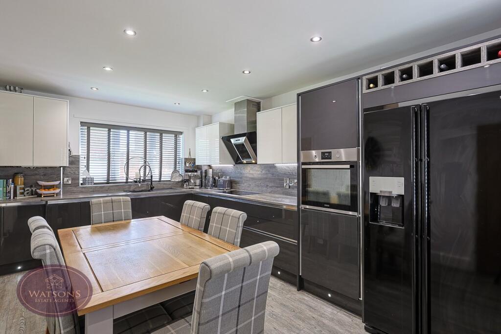 House in Broxtowe, Swingate, Kimberley - View 4