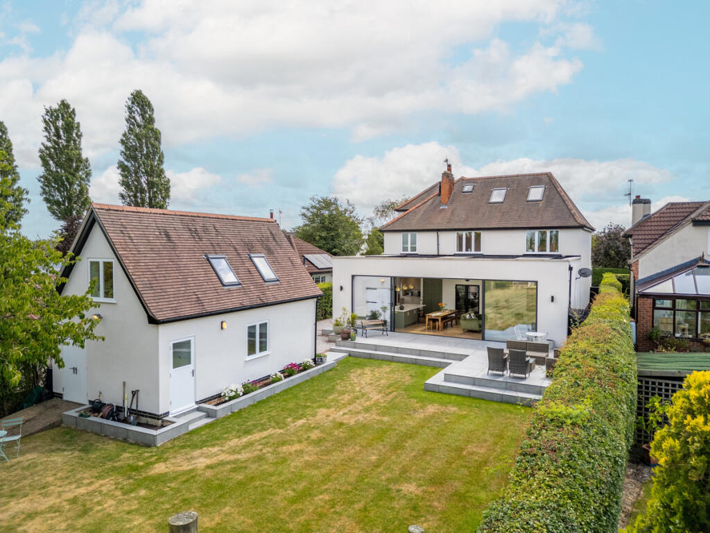 Main image of property: High View Avenue, Nottingham, NG12