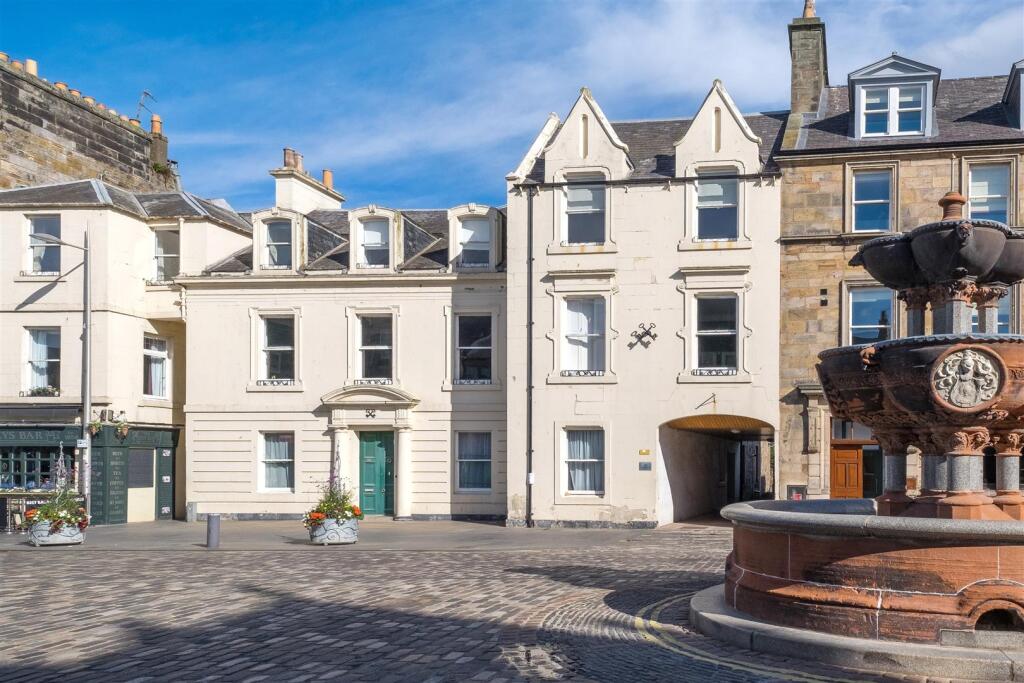 Main image of property: 85F, Market Street, St. Andrews